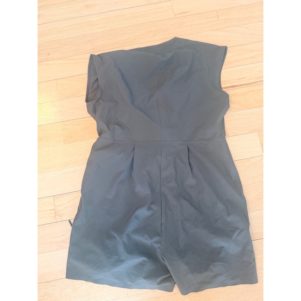 Athleta Womens Gray Sleeveless Surplice V-Neck Drawstring Waist Romper Size S - Picture 4 of 4